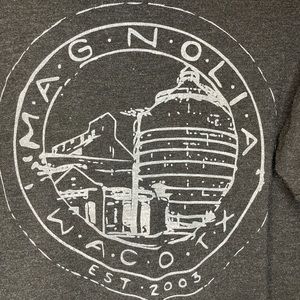 Magnolia Silo Fixer Upper heather gray tee sz M